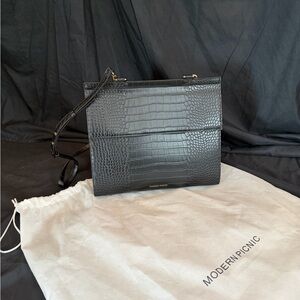 Modern Picnic Black Croc Embossed Bag